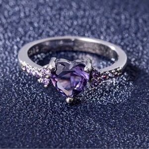 Sterling silver and amethyst ring